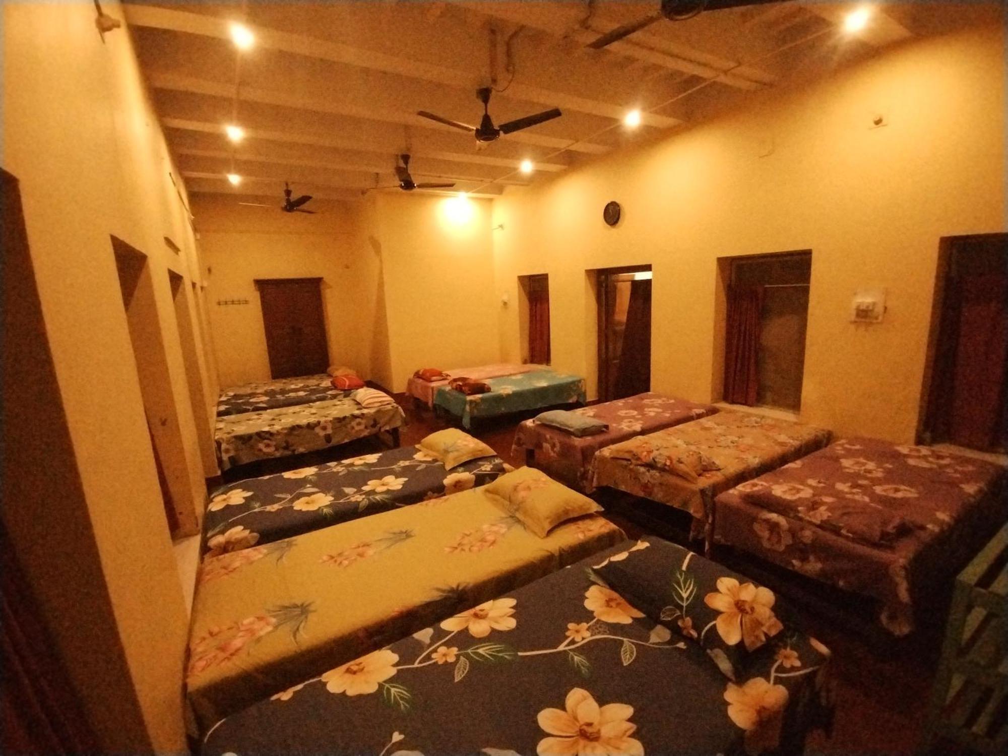Bequest In Hotel Puri