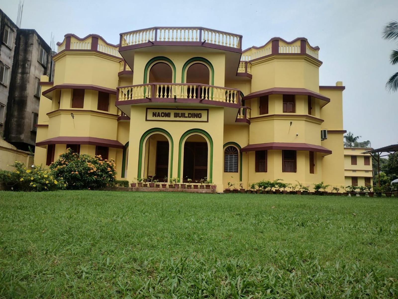 Hotel Bequest In 2*